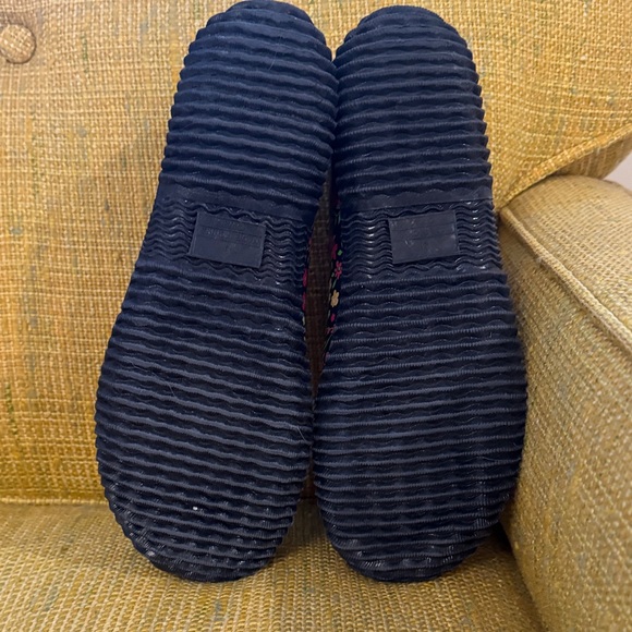 Size 9 Floral Western Chief Garden Women's Clogs - Picture 5 of 5